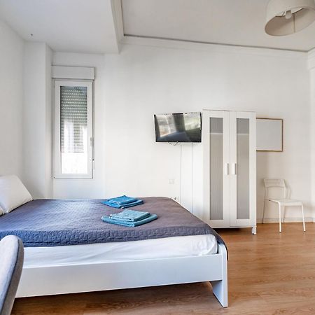 Versus Rooms Валенсия Екстериор снимка